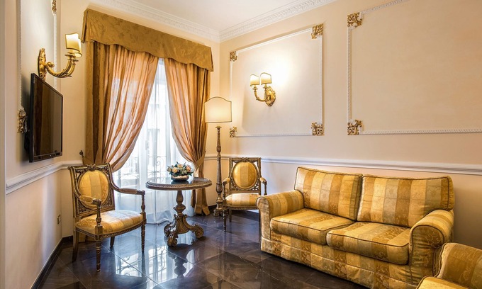 Rione IV Campo Marzio Apartamento | Apartamento Piazza del Popolo - Español - 8 personas 3 dormitorios