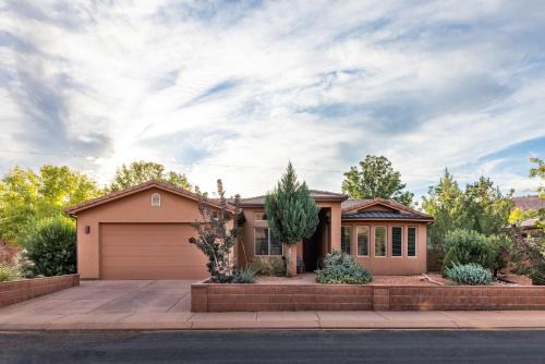 Kanab Casa | Luxury 3BR in Upscale Neighborhood Pet Friendly