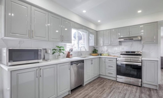 Innisfil Casa | Luxury 3BR Villa