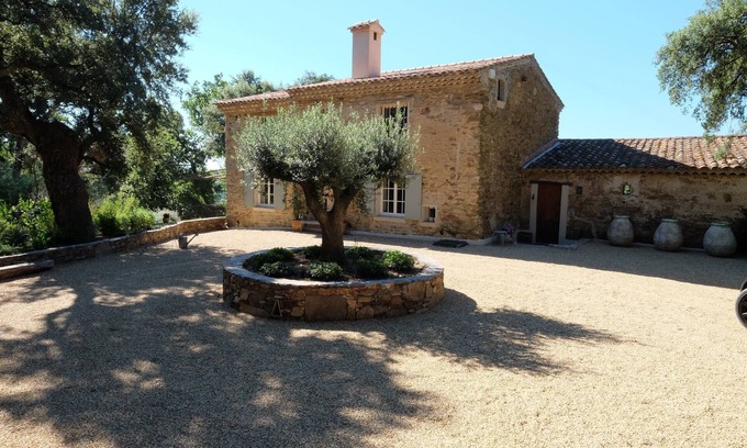 La Garde-Freinet Villa | Lujosa villa de 4 habitaciones con piscina privada e impresionantes vistas