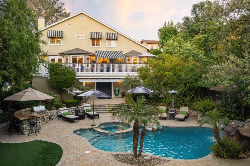 La Mesa Casa | Luxury 5br 3 5ba w Pool & Hot Tub