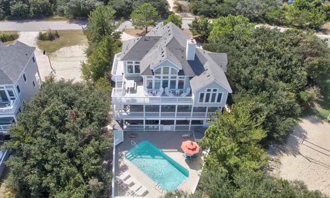 Pine Island Casa | Luxury 5BR | Private Pool | Hot Tub | Deck