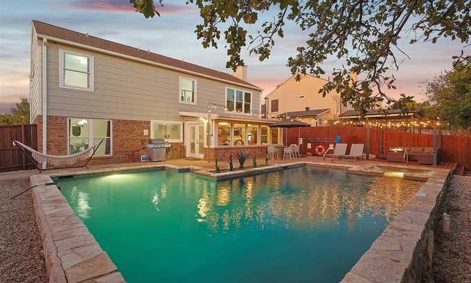 North Richland Hills Casa | Luxury 5BR Getaway | Pool, Theater & Game Room