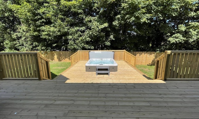 Taynuilt Casa | Luxury 6 bed home with hot tub