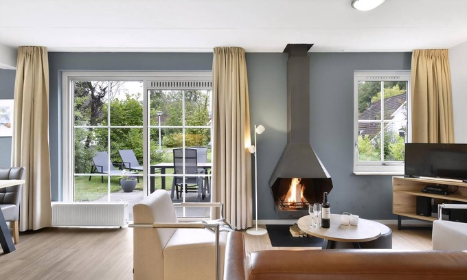Enter Casa | Luxury 6-person bungalow in the holiday park Landal Landgoed De Elsgraven