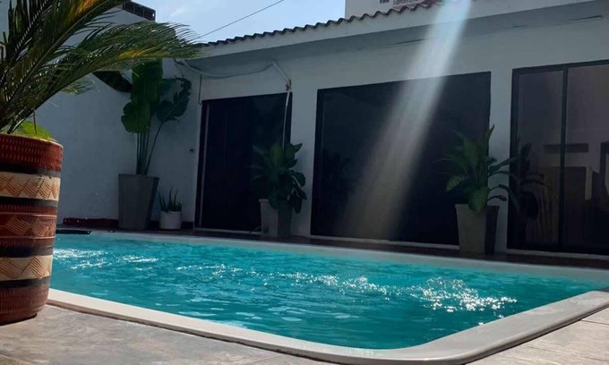 Manga Casa | Classic 8 Bedroom Mansion close to the Old City