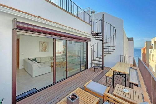 L'Escala Casa | Luxury 8P town house in center lEscala 50m beach