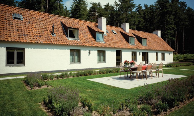 Paardenkouter Villa | luxury and comfort in private and natural oasis ...yet easy access to highway