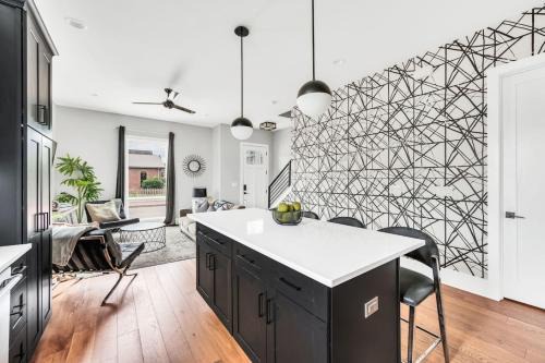 Germantown Casa | Luxury and Spacious Home with Private Garage and Fire Pit
