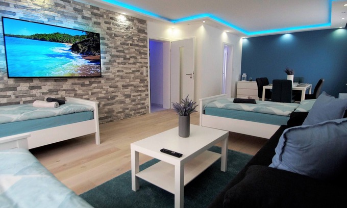 Bergisch Gladbach Casa | Luxury apartment BGL-11 near Cologne City/Messe