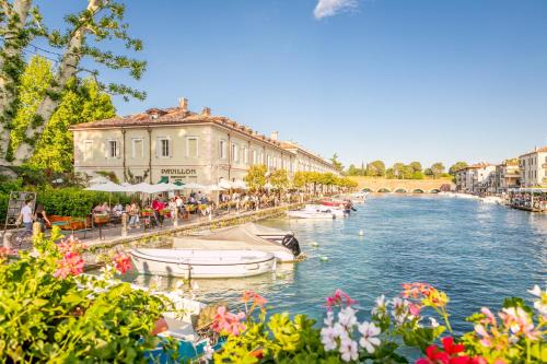 Peschiera del Garda City Centre Apartamento | Luxury Apartment Peschiera