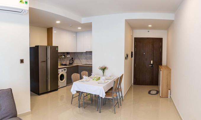 District 4 Apartamento | Apartamento de lujo de servicio de 2 dormitorios