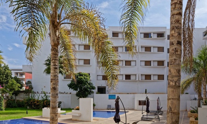 Agadir Bay Apartamento | Luxury Apartment 100sqm with 2 pools wifi unlimited