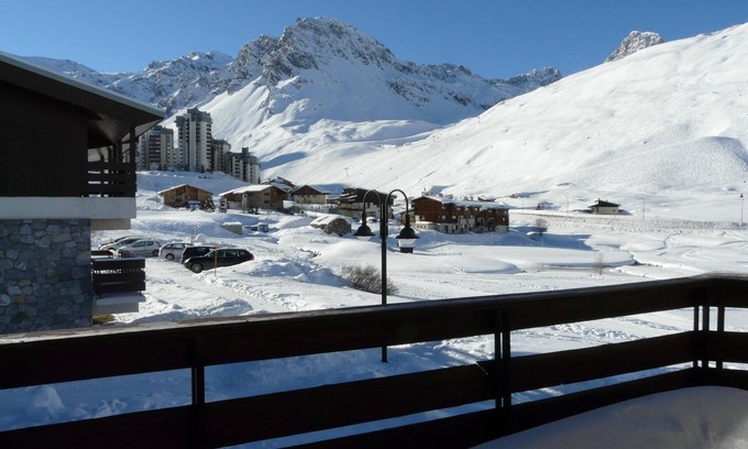Val Claret Apartamento | Apartamento de lujo para 7 personas en casa de carácter en el centro del campo