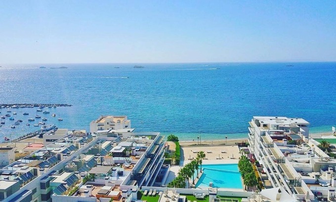 Ibiza Town Apartamento | LUXURY APARTMENT IBIZA ROYAL BEACH