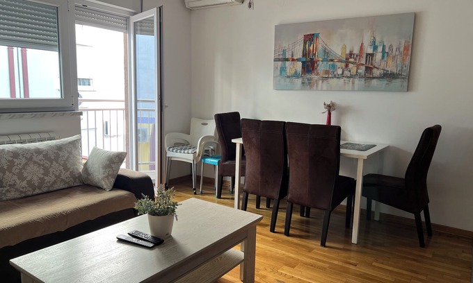 Vozdovac Apartamento | Luxury apartment in a quiet part of the city, free parking