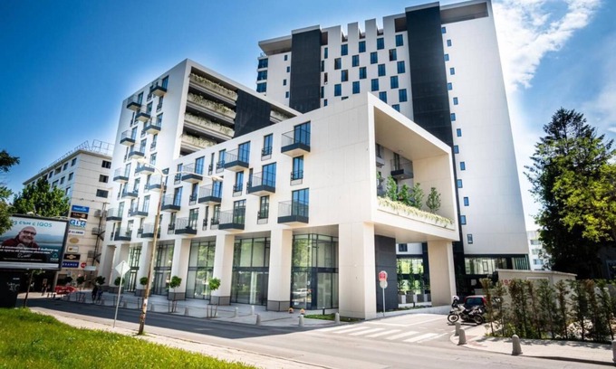 Varna Apartamento | Luxury apartment in building of the year K55 next to the sea garden+free garage