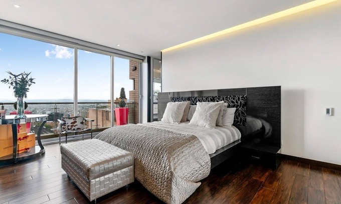 Financial District Apartamento | Apartamento Lujoso en Rosales vista a los cerros y a la ciudad