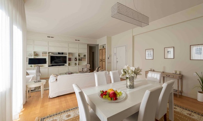 Pesaro Apartamento | Luxury apartment in the center and near the sea