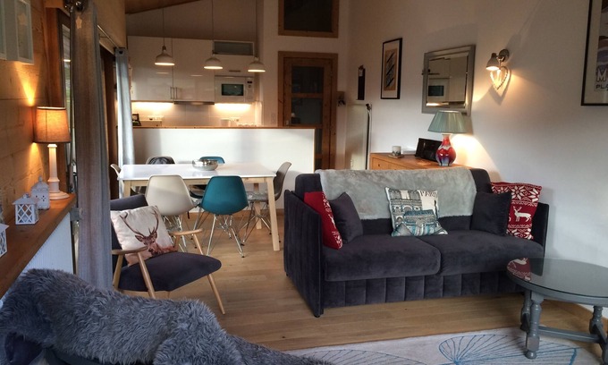 Morzine Apartamento | Apartamento de lujo para 6 personas. 350 m de los remontes y la ciudad. Excelentes vistas, altamente calificado.