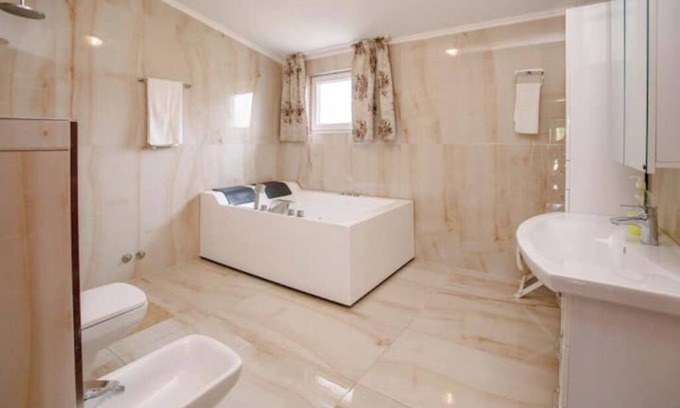 Susanj Apartamento | Luxury apartment with open gallery and sea view