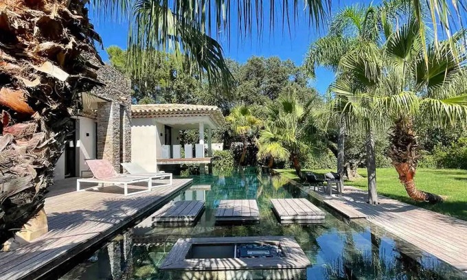 Saint-Tropez City Centre Villa | Luxury Balinese Inspired Villa in St Tropez