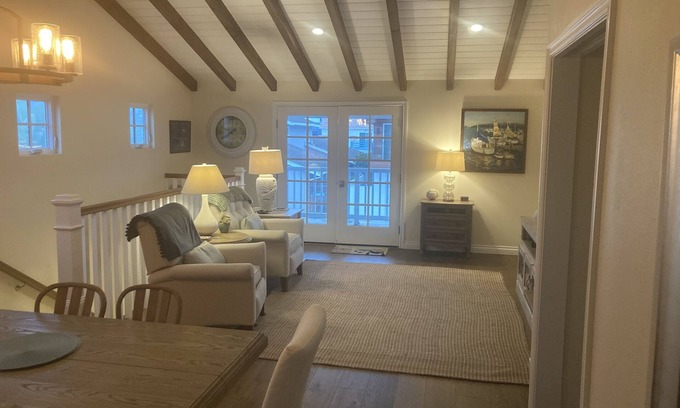 Oxnard Shores Cabaña | Luxury Beach Apartment 30 day Min.