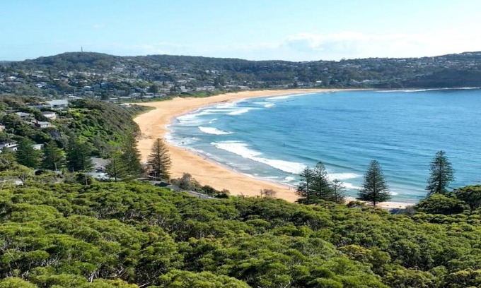 Macmasters Beach Casa | Luxury Beach Shack With Pool and Short Walk To Beach