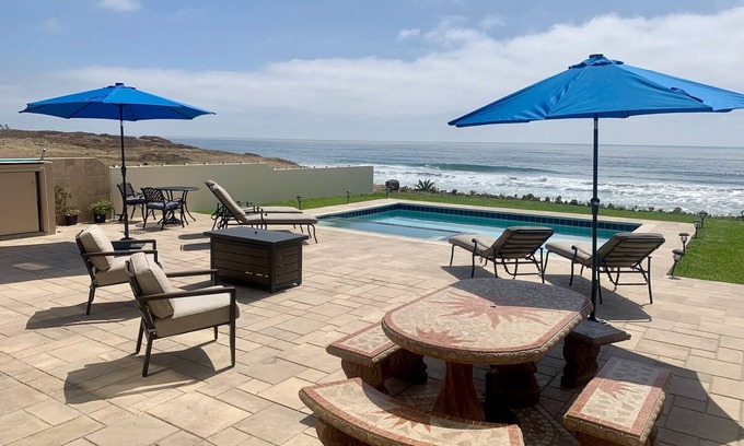 La Fonda Casa | Luxury Beachfront Living with private heated pool/jacuzzi