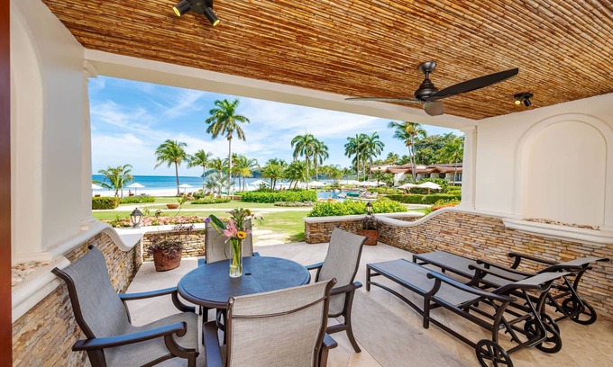Playa Flamingo Apartamento | Luxury Beachfront Condo w/ High-End Wood Furnishings and Ocean Views in Exclusiv