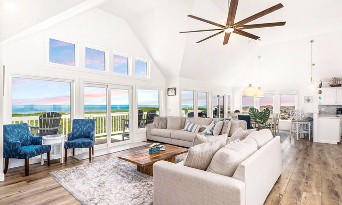 Rodanthe Casa | Luxury Beachfront 6BR w/ Pool + Hot Tubs + Game Rm
