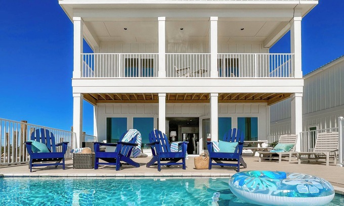Southpointe Casa | Luxury/Beachfront/Heated Pool/Elevator/Indoor-Outdoor Game room/Fire pit