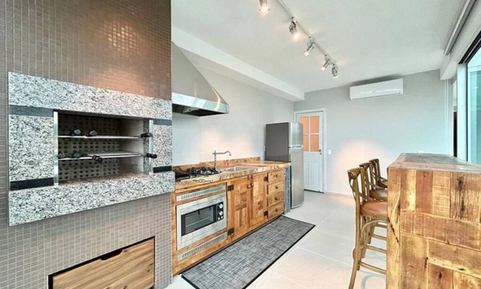 Quatro Ilhas Apartamento | Luxury Penthouse with 3 Suites