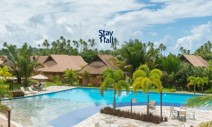 Praia dos Carneiros Condominio | Luxury Bungalow-3rm-Jacuzzi and Private Pool-SH009