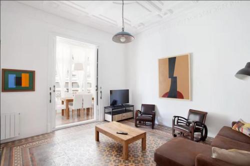 Dreta de l'Eixample Apartamento | Luxury Business Apartment Gran Vía - 2 rooms - Romantic Eixample - 8min Passeig Gràcia