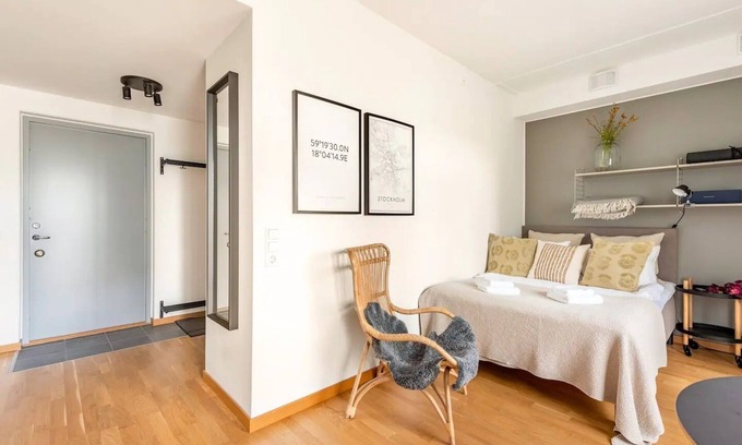 Hallonbergen Apartamento | Luxury Business Studio Apartment - Garden View