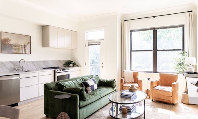 Hillsboro Village Condominio | Luxury by Music Row, Belmont & Vanderbilt + FREE Parking