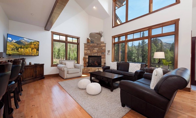 Purgatory Casa | Luxury Cascade Village Townhome/Amazing Views/2 mi to Purg