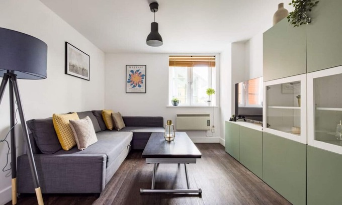 Bishop's Apartamento | Luxury Central Apartment in Waterloo