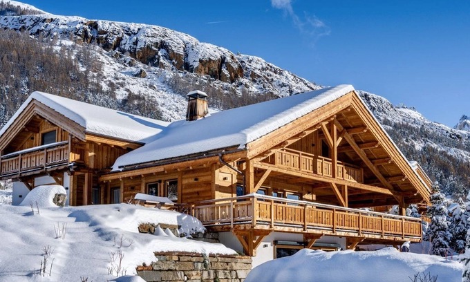 Monetier-les-Bains Chalet De Esquí | Luxury Chalet Pool & SPA Serre Chevalier