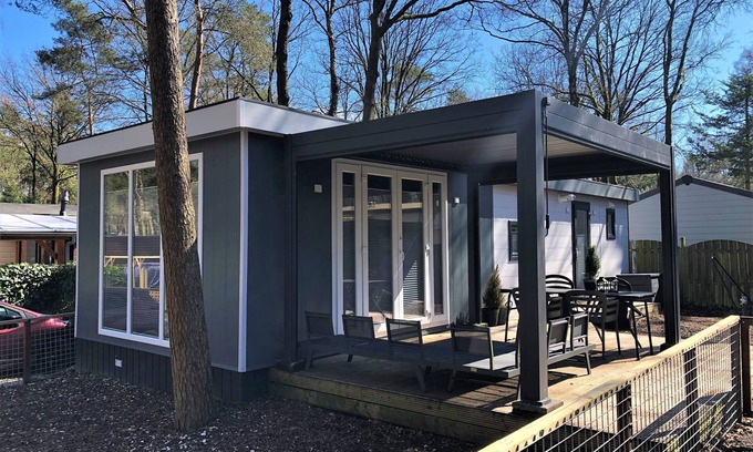 Bosgebied Hoenderloo Chalet De Esquí | Luxury Chalet Lionheart (in the forest). Pet friendly!