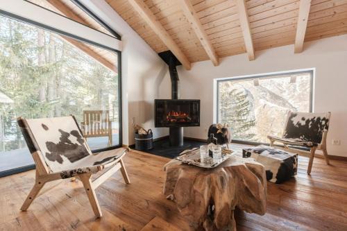 Graechen Chalet De Esquí | Luxury chalet with panoramic views, sauna, hot tub & cinema