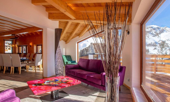 Avoriaz Chalet De Esquí | Chalet renovado para 12 personas en el centro de Avoriaz con sauna y desayuno incluido