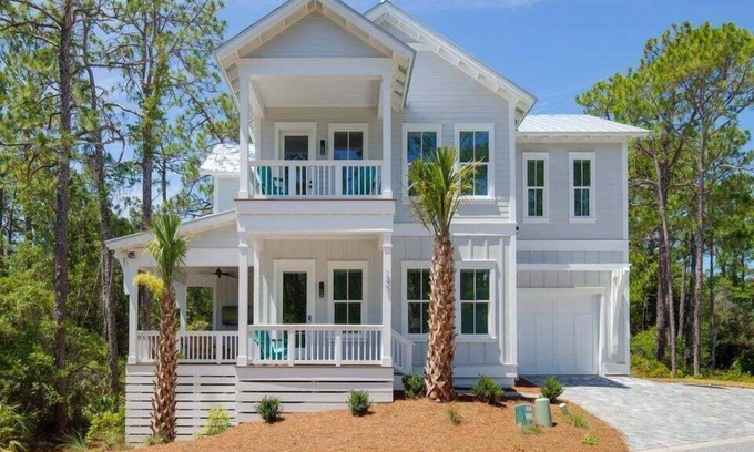 Treetop Casa | Luxury Coastal Escape | Spacious Retreat with Outdoor Living & Game Room