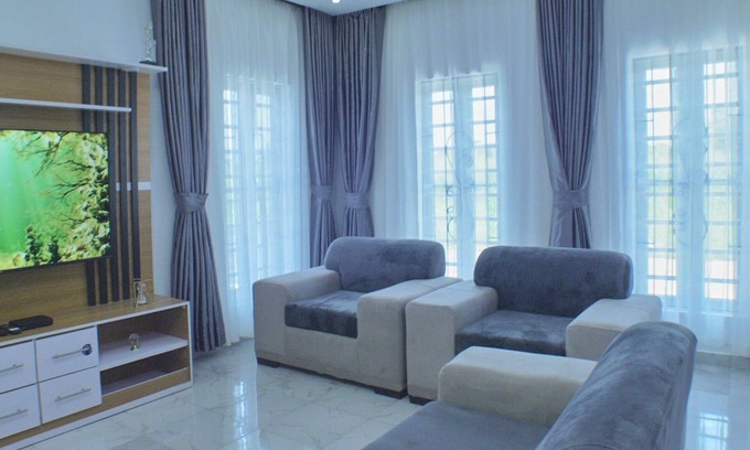 Ishara Casa | Luxury, Comfort and Elegance