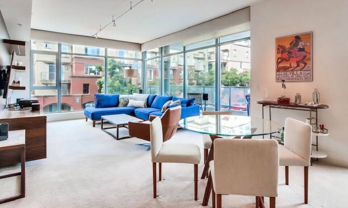 Cortez Hill Condominio | Luxury condo at the top of Cortez Hill