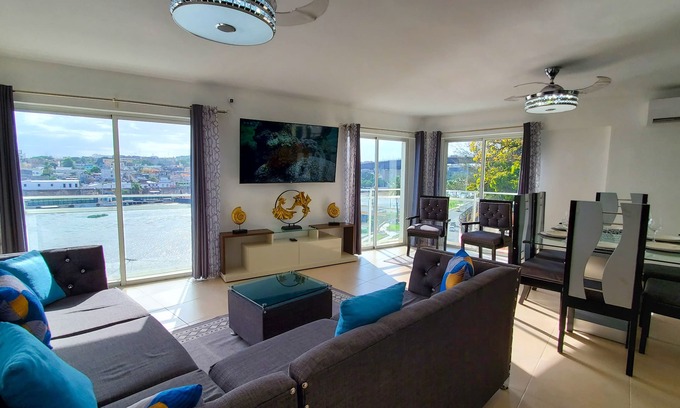 Santo Domingo Condominio | Luxury Condo Zona Colonial Beautiful water View+Pool+Gym+Sauna
