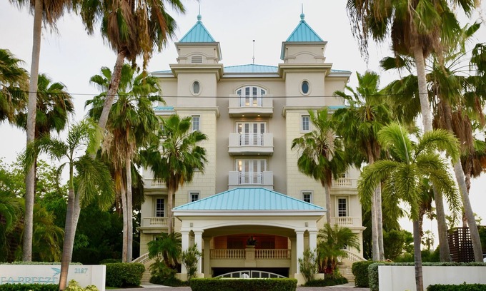 Seven Mile Beach Condominio | Luxury Condo Seven Mile Beach