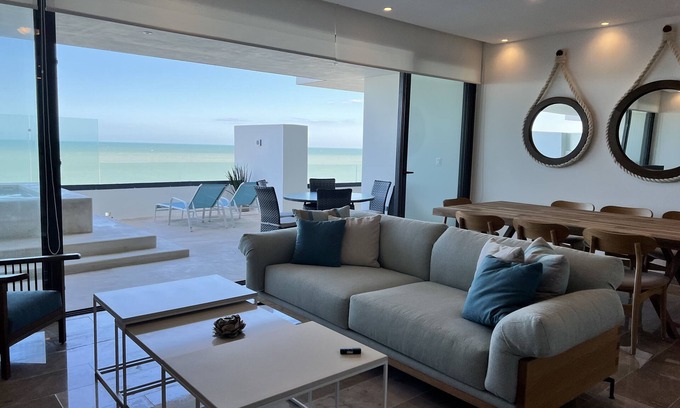 Telchac Puerto Condominio | Condominio Turena, vista al Mar, Puerto Telchac