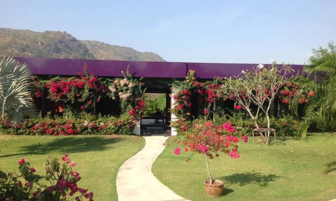 Hin Lek Fai Villa | Lujo Retiro Contemporáneo Junto al N ° 1 del golf en Tailandia